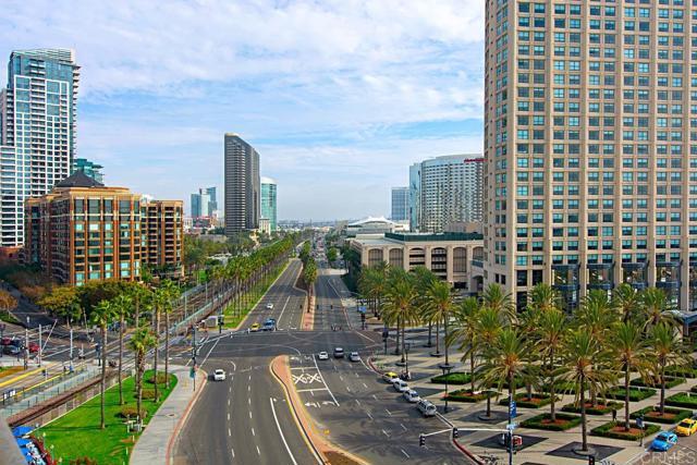 Building Photo - 700 W Harbor Dr