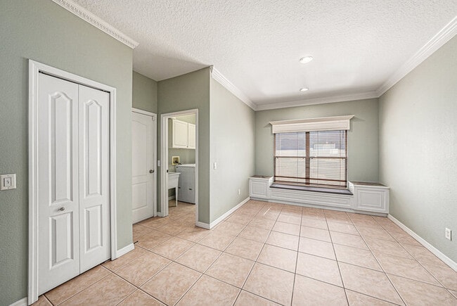 Building Photo - 1843 Mira Lago Cir