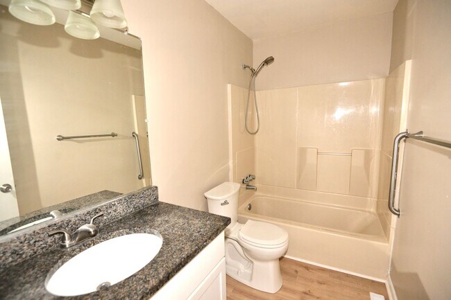 Building Photo - 278 Appian Ave