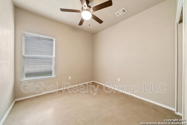 Building Photo - 1534 Lahn Rd