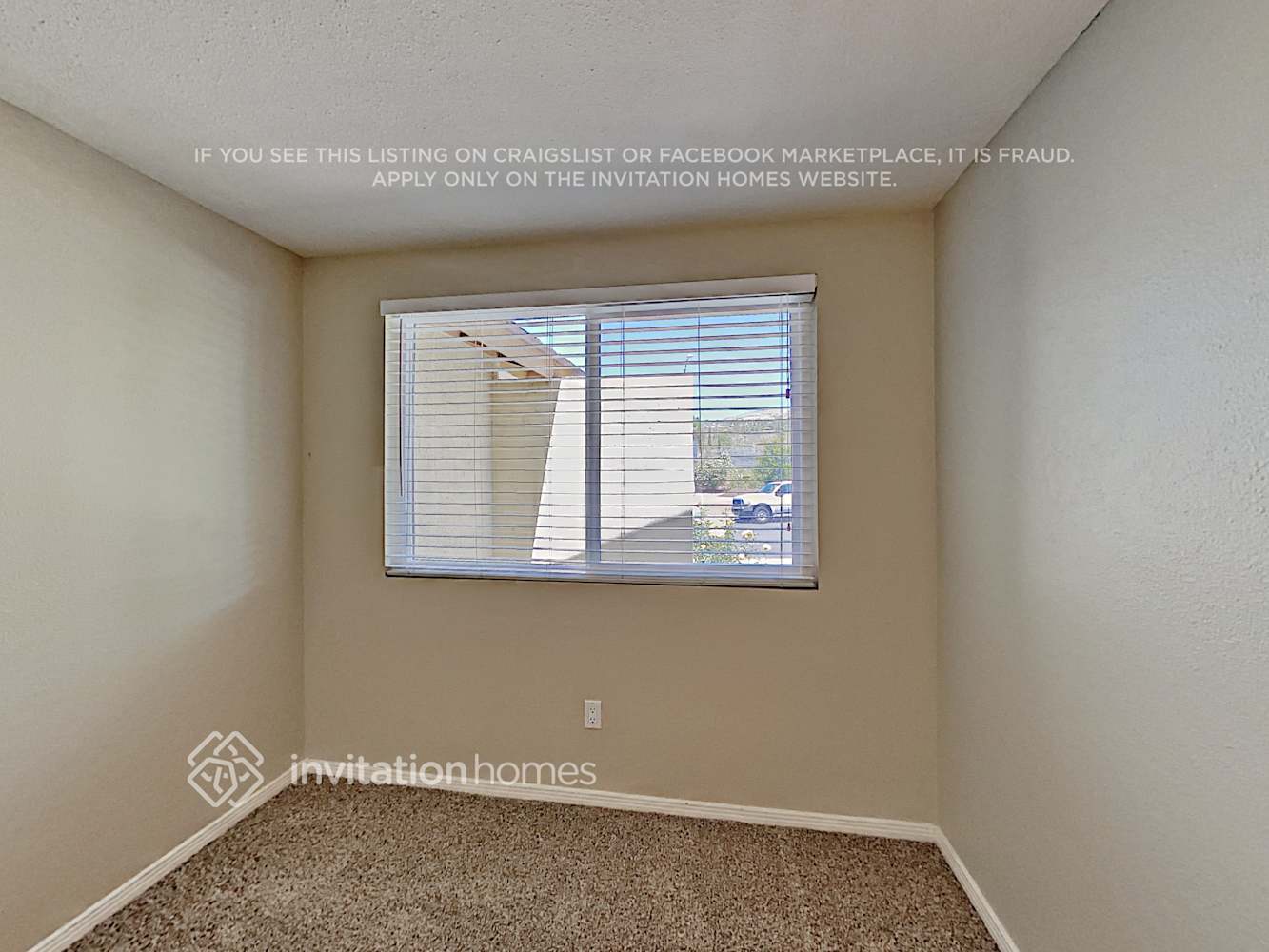 Building Photo - 27858 Crosspath Ave