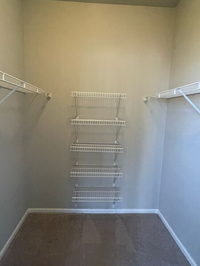 Building Photo - Beautiful, 2 bed/2 bath Condo at Blue Sky at Vista Ridge