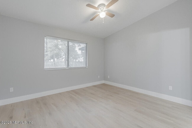 Building Photo - 2131 Sea Hawk Dr