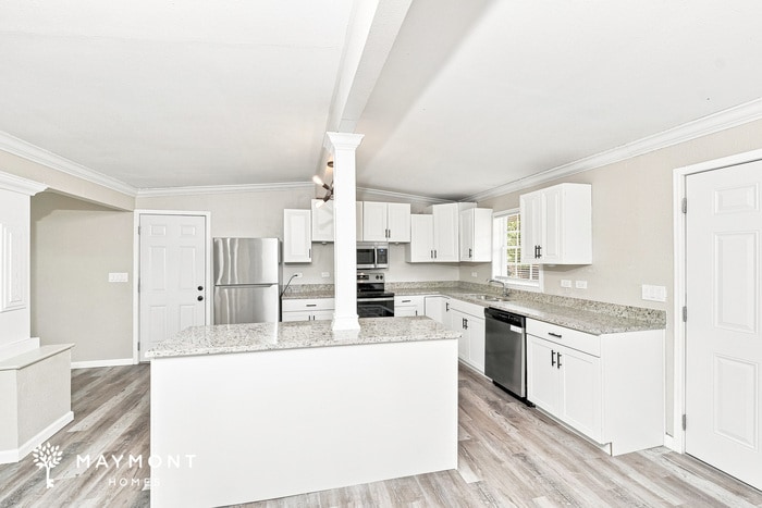 Building Photo - 93 E Mariana Ave