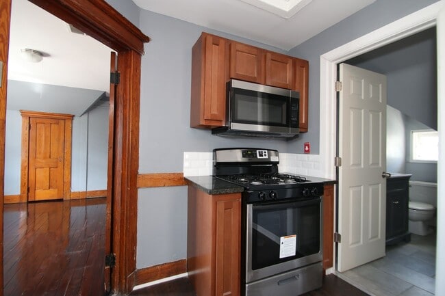 Building Photo - No DEPOSIT! Beautiful 2 bedroom