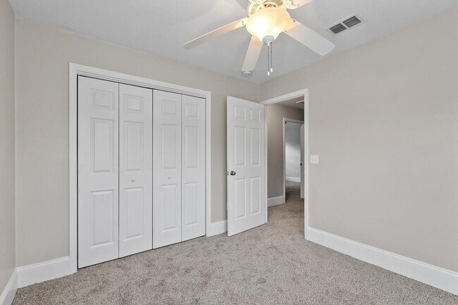 Building Photo - 2602 Fenwood Ct