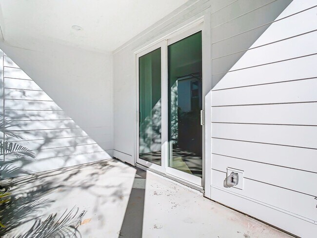 Building Photo - Malena Park - Brand New Constructed Townho...