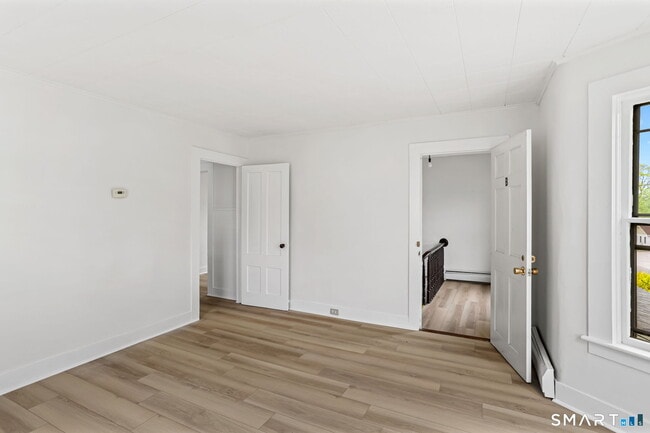 Building Photo - 63 Reynolds St