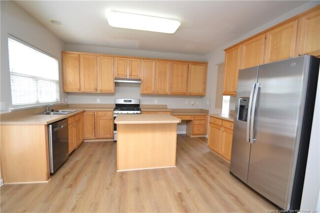 Building Photo - 7830 Clover Creek Ct