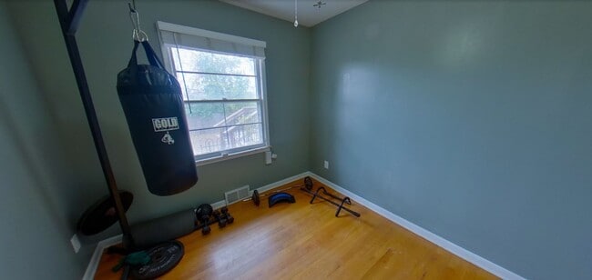 Building Photo - 3D Tour Available - Fenced-in Yard + Attac...