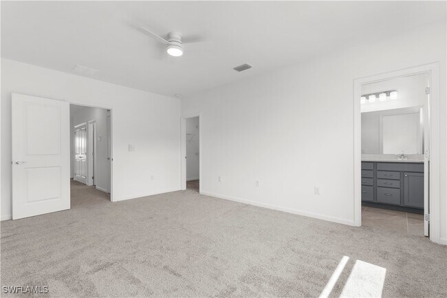 Building Photo - 27859 Solis Grande Dr
