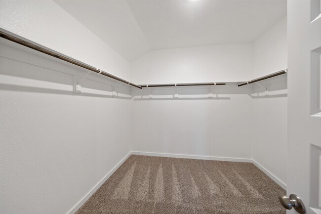 Building Photo - 14155 Greystone Ter St