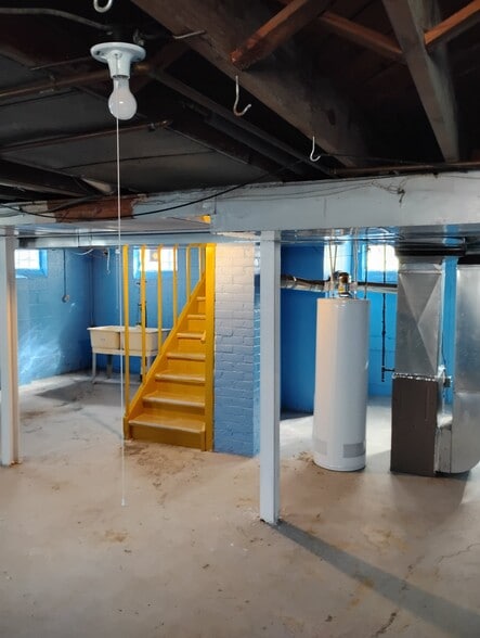 Building Photo - 12014 Terry St