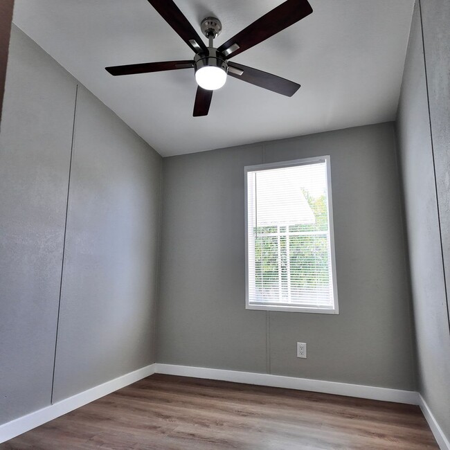 Building Photo - Updated 3-Bed, 2-Bath Home in Active 55+ C...