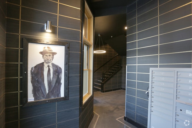 Main Lobby - The Garthwick