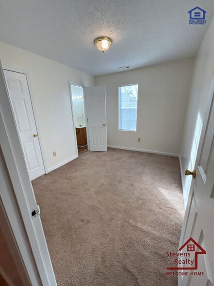 Building Photo - 106 Dogwood Pointe Dr