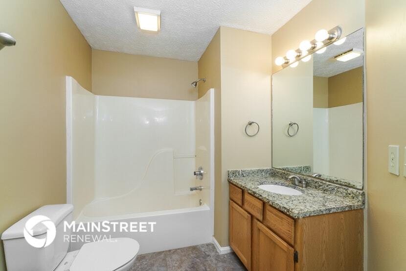 Building Photo - 4005 Chenwood Ln
