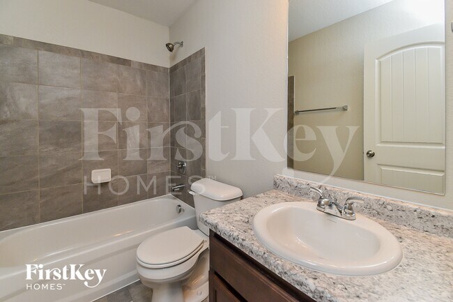 Building Photo - 7757 Benecia Dr