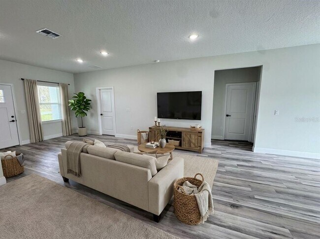 Building Photo - 3832 SW 157th Place Rd