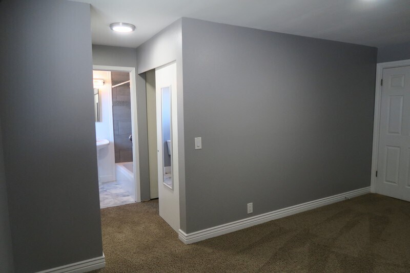 Building Photo - 7818 S Chadbourne Dr