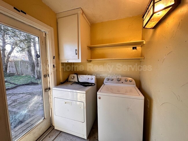 Building Photo - 2144 NW 36th St