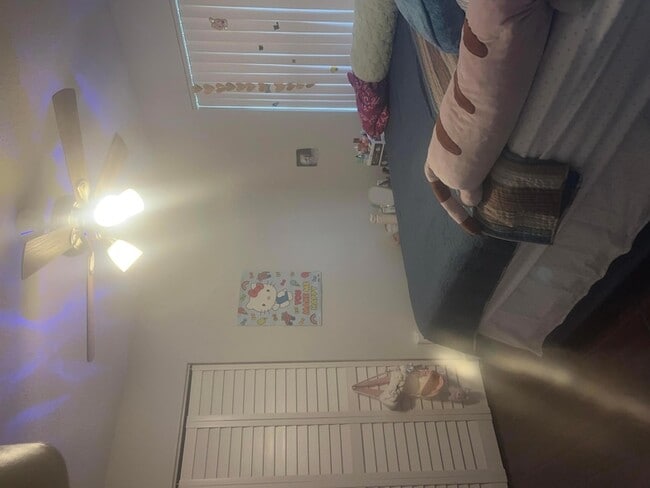 Building Photo - 1322 Pines Ln