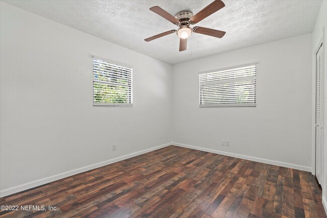 Building Photo - 5092 Harvey Grant Rd