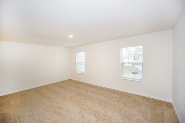 Building Photo - 538 King Clover Ln