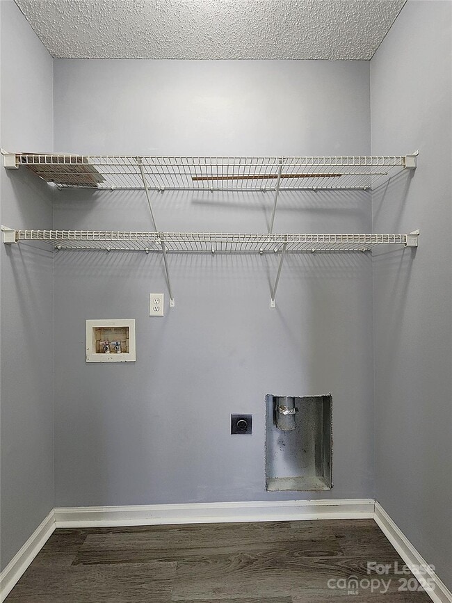 Building Photo - 4958 Astonshire Ln