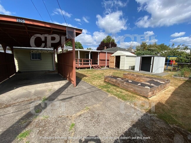 Building Photo - 2925 Field St