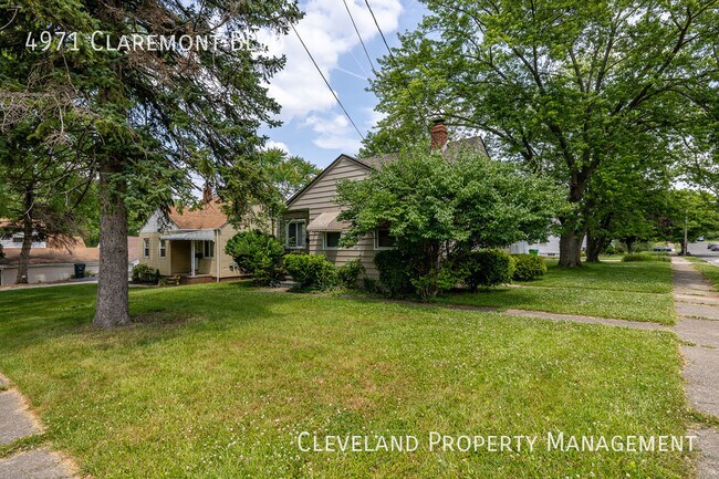 Building Photo - Charming Garfield Hts. Home