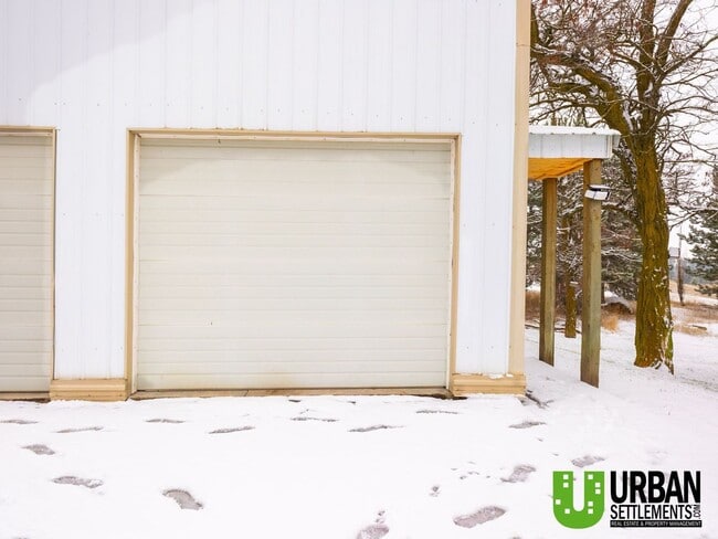 Building Photo - You will love this farmhouse on acreage