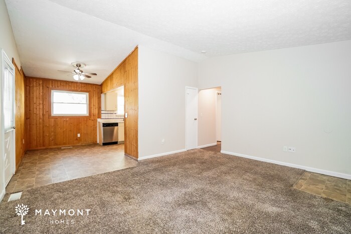 Building Photo - 2121 Poplar St