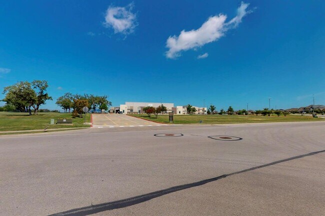 Building Photo - 112 Palo Duro Ct