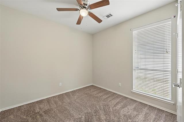 Building Photo - 7464 Maroon Dr