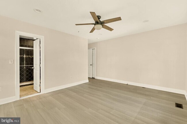 Building Photo - 640 Orchard Ridge Dr