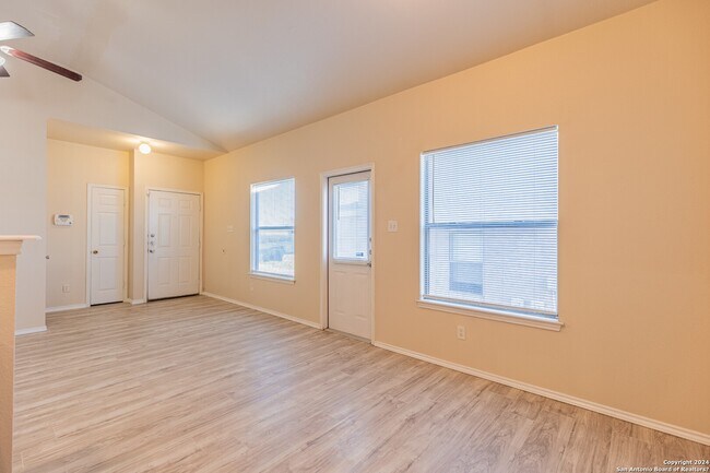 Building Photo - 7226 Golf Way