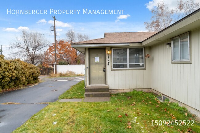 Building Photo - 7024 N Wiscomb St