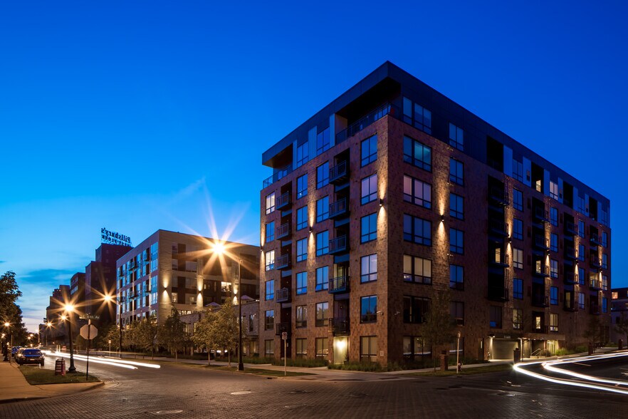 Primary Photo - Mill & Main