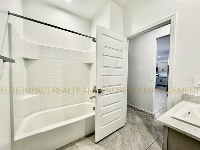 Building Photo - 3541 N Kellen Cyn Ct