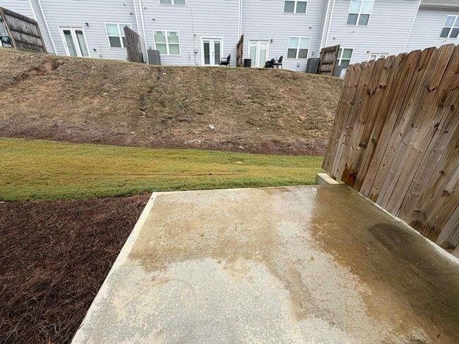 Building Photo - 35300 Condor Ct