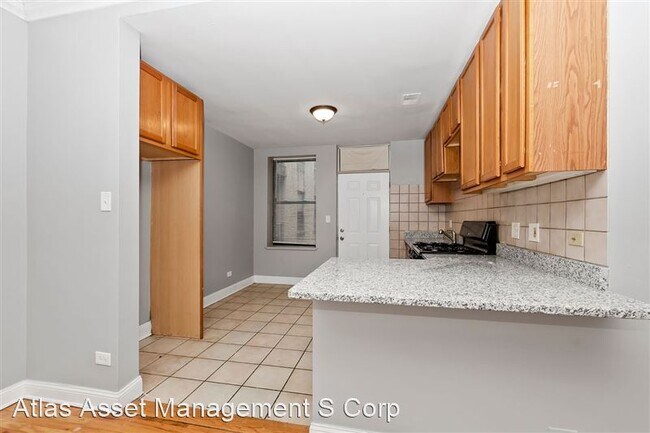 Building Photo - 7209 S Yates Blvd