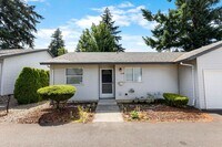 Building Photo - 6228 SE 134th Ave
