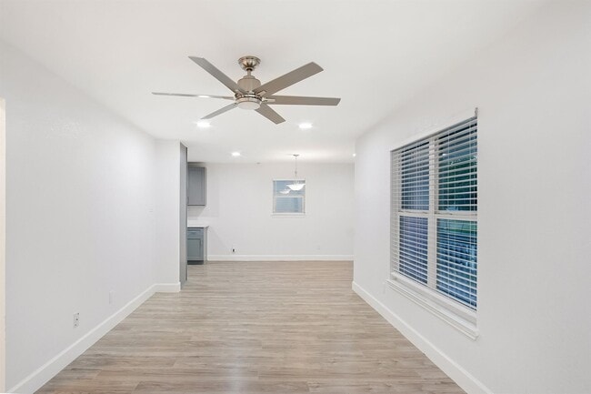 Building Photo - 4808 Terry St