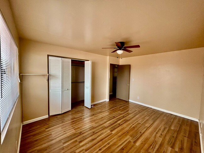 Building Photo - Beautiful 3 Bed Home For Rent!