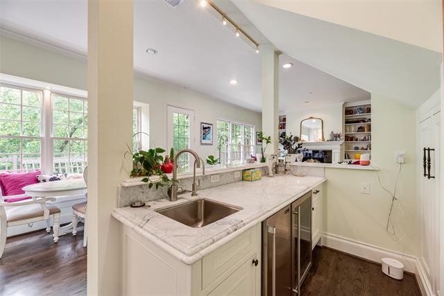 Building Photo - 1418 Yakimo Dr