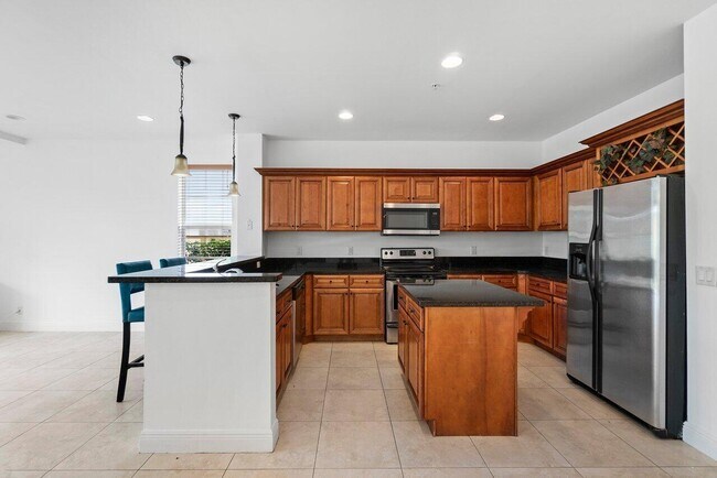 Building Photo - 811 S Federal Hwy