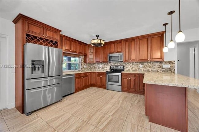 Building Photo - 13720 SW 74th Ct