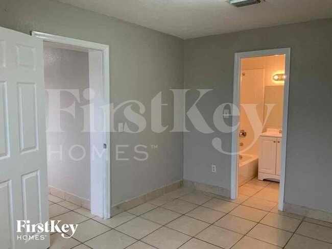 Building Photo - 1031 NW 178th Terrace