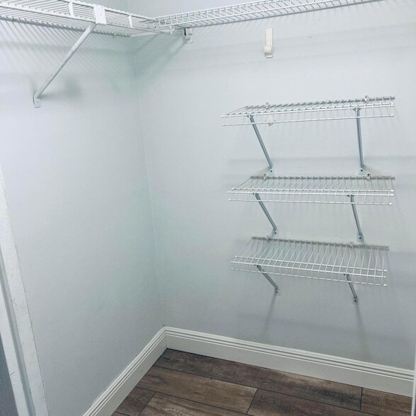 Building Photo - 1900 S Kanner Hwy